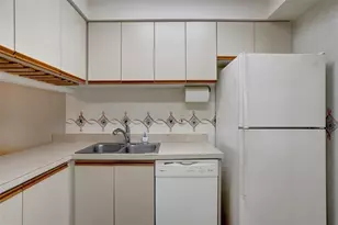 2121 S Ocean Blvd, Lauderdale by the Sea, FL 33062 - Photo 18