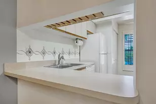 2121 S Ocean Blvd, Lauderdale by the Sea, FL 33062 - Photo 16