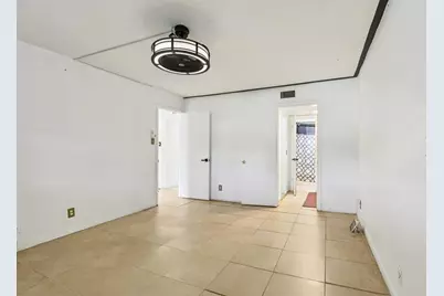 7897  Golf Circle Dr, Unit #107, Margate, FL 33063 - Photo 24