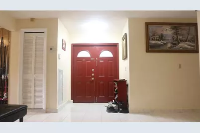 8261 NW 66th Ter, Tamarac, FL 33321 - Photo 14
