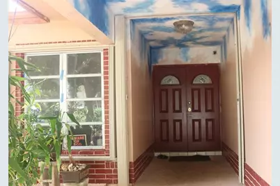 8261 NW 66th Ter, Tamarac, FL 33321 - Photo 2