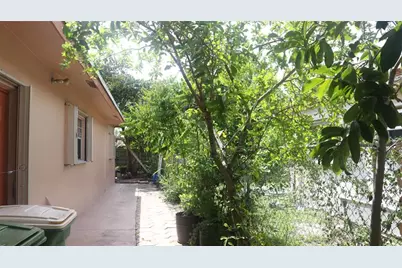 8261 NW 66th Ter, Tamarac, FL 33321 - Photo 26