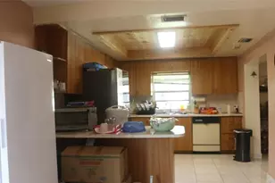 8261 NW 66th Terrace, Tamarac, FL 33321 - Photo 20