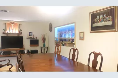 8261 NW 66th Ter, Tamarac, FL 33321 - Photo 12