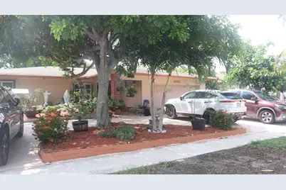 8261 NW 66th Ter, Tamarac, FL 33321 - Photo 1