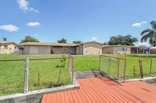 8720 Pasadena Blvd, Pembroke Pines, FL 33024 - Photo 26