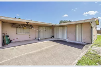 8720  Pasadena Blvd, Pembroke Pines, FL 33024 - Photo 18