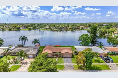 8720  Pasadena Blvd, Pembroke Pines, FL 33024 - Photo 1