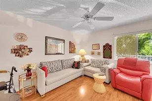 2541 N Nob Hill Rd, Sunrise, FL 33322 - Photo 10