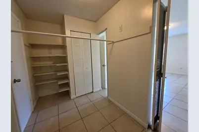 2800 NW 56th Ave, Unit #E302, Lauderhill, FL 33313 - Photo 10