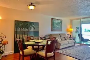 9230 Lagoon Pl, Davie, FL 33324 - Photo 6