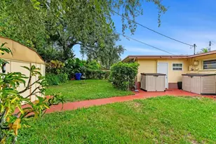 2140 N 57th Ave, Hollywood, FL 33021 - Photo 24