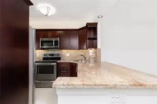 390 N Federal Hwy, Deerfield Beach, FL 33441 - Photo 20