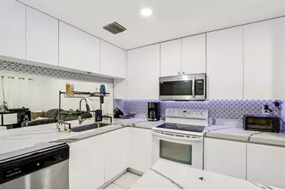 5843  Woodlands Blvd, Tamarac, FL 33319 - Photo 12