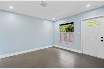 1211 NE 2nd Ave, Unit #2, Fort Lauderdale, FL 33304 - Photo 18