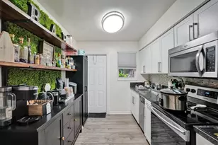 2031 NE 56th St, Fort Lauderdale, FL 33308 - Photo 16