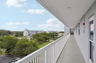 5700 NW 2nd Ave, Boca Raton, FL 33487 - Photo 46