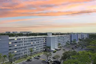 5700 NW 2nd Ave, Boca Raton, FL 33487 - Photo 2