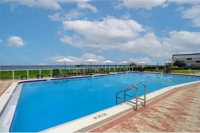 333 NE 21st Ave, Unit #318, Deerfield Beach, FL 33441 - Photo 20