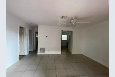 1735 SW 44th Ter, Fort Lauderdale, FL 33317 - Photo 4