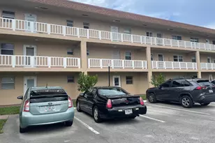 608 SW Natura Blvd, Deerfield Beach, FL 33441 - Photo 2