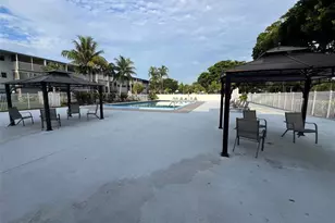 981 Hillcrest Ct, Hollywood, FL 33021 - Photo 32