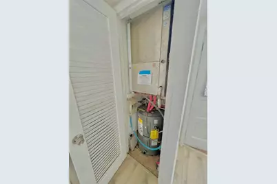 981  Hillcrest Ct, Unit #306, Hollywood, FL 33021 - Photo 4