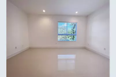 1239 NE 18th Ave, Fort Lauderdale, FL 33304 - Photo 18