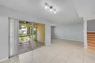796 NW 91st Terrace, Plantation, FL 33324 - Photo 6
