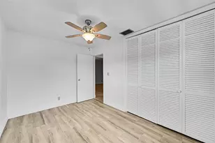 2111 NE 42nd Ct, Lighthouse Point, FL 33064 - Photo 14