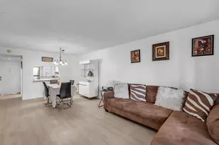 12025 W Greenway Dr, Royal Palm Beach, FL 33411 - Photo 24