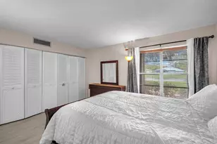 12025 W Greenway Dr, Royal Palm Beach, FL 33411 - Photo 28