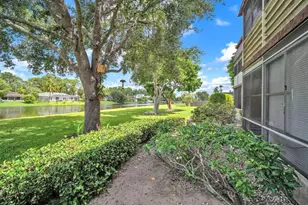 12025 W Greenway Dr, Royal Palm Beach, FL 33411 - Photo 8