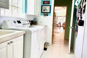 10744 SW Elsinore Dr, Port Saint Lucie, FL 34987 - Photo 4