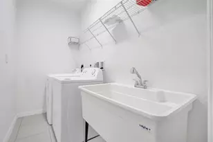 4748 SW 63rd Terrace, Davie, FL 33314 - Photo 30