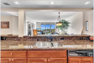 1147  Hillsboro Mile, Unit #802, Hillsboro Beach, FL 33062 - Photo 14