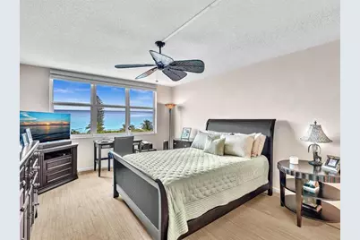 1147  Hillsboro Mile, Unit #802, Hillsboro Beach, FL 33062 - Photo 32