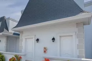 916 NE 27th Ave, Hallandale Beach, FL 33009 - Photo 14