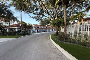 9237 NW 9th Pl, Plantation, FL 33324 - Photo 40