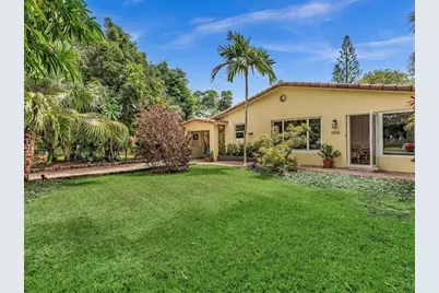 1406 NE 16th Ter, Fort Lauderdale, FL 33304 - Photo 4