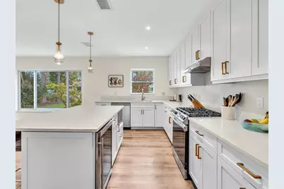 1406 NE 16th Ter, Fort Lauderdale, FL 33304 - Photo 16