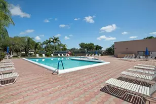 1237 NW 123rd Terrace, Pembroke Pines, FL 33026 - Photo 18