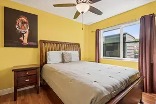 1237 NW 123rd Terrace, Pembroke Pines, FL 33026 - Photo 10