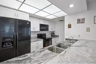 1237 NW 123rd Ter, Pembroke Pines, FL 33026 - Photo 2