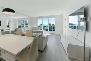 2301 Collins Ave Unit, Miami Beach, FL 33139 - Photo 4