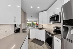 1200 SW 12th St Unit, Fort Lauderdale, FL 33315 - Photo 2