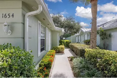 1654 SW Waterfall Blvd, Palm City, FL 34990 - Photo 4