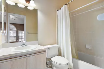 610 SE 14th Ct, Unit #6, Fort Lauderdale, FL 33316 - Photo 18