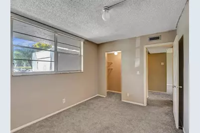 9440  Poinciana Pl, Unit #109, Davie, FL 33324 - Photo 26