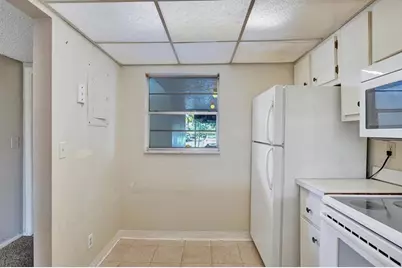 9440  Poinciana Pl, Unit #109, Davie, FL 33324 - Photo 10